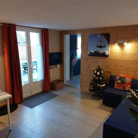 Studio Au Pied Des Montagnes Le Bourg-dʼOisans エクステリア 写真